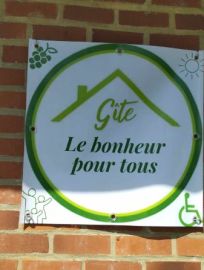 Le bonheur pour tous - Extérieur